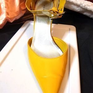 Off brand pointy heels